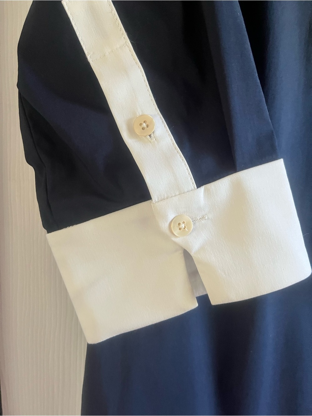 Gretchen Scott Designs Navy and White Shirt Tail Dress - Picture 4 of 6